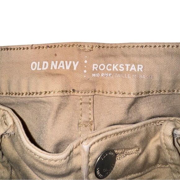 Old Navy Women's Mid Rise Rockstar Skinny Jean - Size 4 - Picture 5 of 8